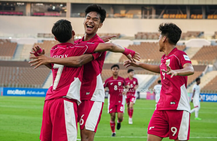 Ketum PSSI Pastikan Pembenahan Sepak Bola Indonesia Dilakukan Bersamaan