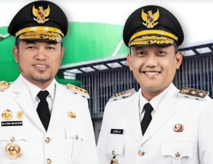 meluncurkan program Gratispol