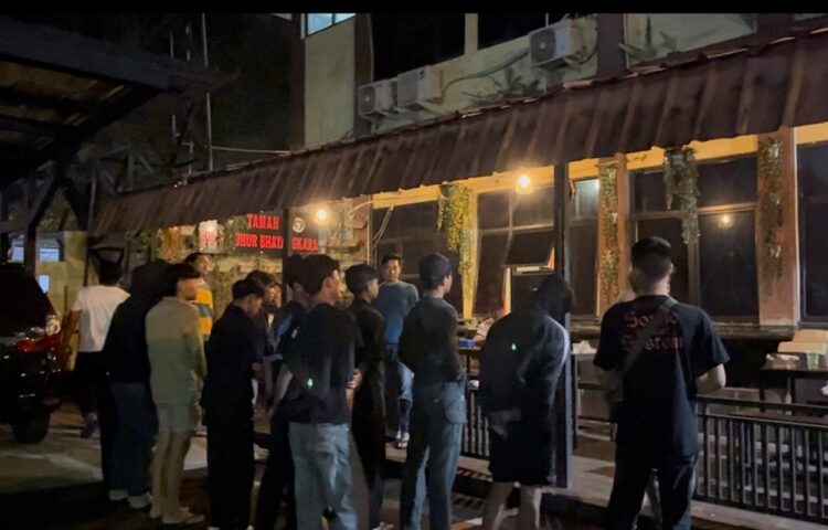 Bentangkan Spanduk di Acara KDM, 21 Suporter Persikas Diamankan Polisi