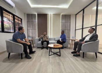 Dahlan Iskan Sambut Hangat Kunjungan Sufmi Dasco dan Raffi Ahmad ke Kantor Disway