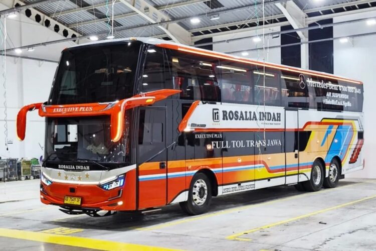 Melihat Bus Baru Rosalia Indah, Gunakan Legacy SR3 Neo XXHD Prime Ultimate Edition