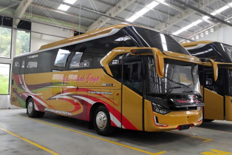 Melihat Bus Baru PT Pulau Indah Motor Jaya, Siap Layani Rute Antar Kota di Kalimantan