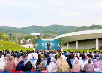 Masyarakat Sepaku Antusias Ikut Sholat Iduladha Perdana di Ibu Kota Nusantara