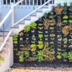 taman minimalis rumah atap miring