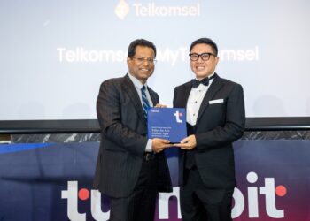 Telkomsel raih penghargaan.