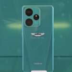 Tampilan ponsel pintar realme GT 7 Dream Edition. (ANTARA/Farhan Arda Nugraha)