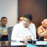 Air Danau Toba keruh