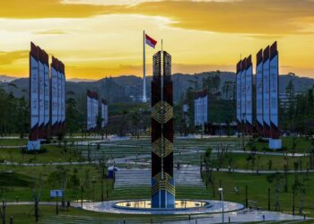 Komisi II DPR akan kaji usulan moratorium pembangunan IKN.