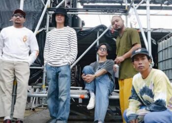 Fourtwnty Hiatus, Personel Bentuk Band Baru Bernama 1Tengah dengan Vokalis Baru