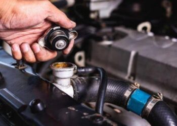 3 Masalah Sepele Bisa Bikin Mobil Bekas Kamu Overheat, Waspadai Sebelum Telat