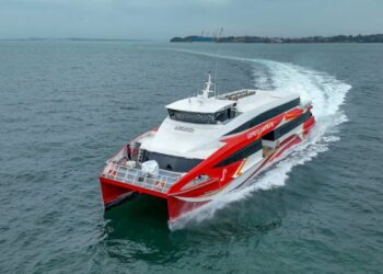 KM Express Cantika 08 Resmi Beroperasi, Ternate – Sofifi Kini Cuma 30 Menit