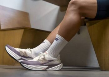 New Balance Rilis FuelCell Rebel v5, Sepatu Lari Ringan Buat Semua Jenis Latihan