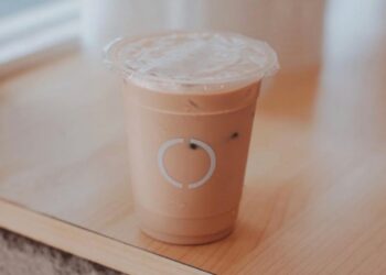 Nggak Cuma Seduh Lalu Minumnya Doang, Begini Cara Biar Ngopi Jadi Lebih Nikmat!