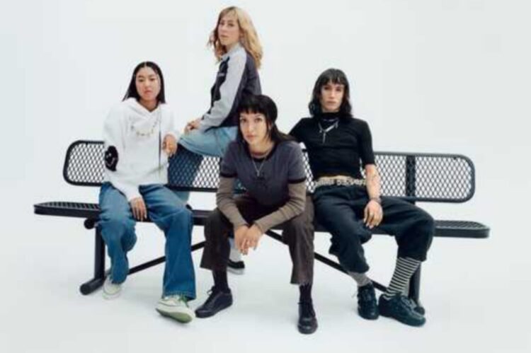 Old Skool, Gaya Baru! Vans Luncurkan Koleksi Kolaboratif Bareng Skater dan Surfer Dunia