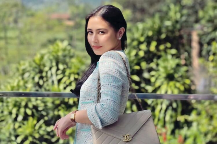 Bukan Cuma Skincare, Ini Cara Prilly Latuconsina Merawat Gigi