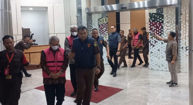 Skandal Kredit Sritex Makin Panas! 8 Orang Sekaligus Ditetapkan Tersangka!