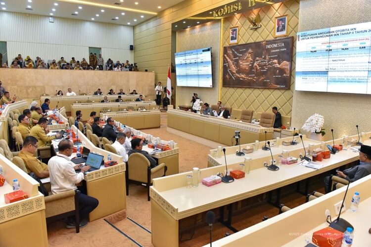 Ini yang Dibahas dalam Rapat Komisi II dengan Pimpinan DPR dan OIKN