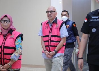 Skandal Chromebook Rp1,9 Triliun Meledak! Empat Tersangka Ditetapkan, Nasib Nadiem Makarim di Ujung Tanduk?
