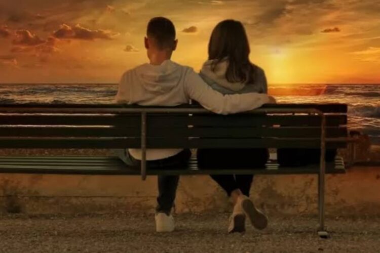 Tips dan Trik Cara PDKT Lewat Chat yang Bikin Gebetan Auto Balas Cepat