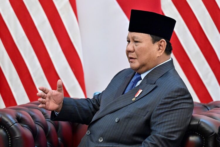 Presiden Prabowo Subianto berkomitmen untuk menjamin semua rakyat bisa mendapatkan makanan.
