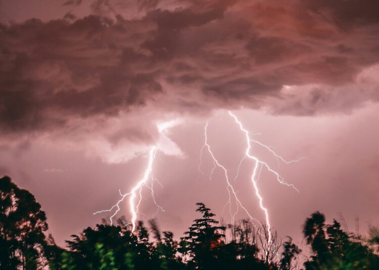 cuaca kalimantan timur