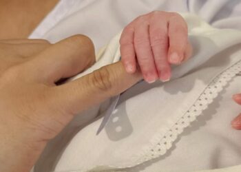 Selamat! Erika Carlina Sambut Kelahiran Anak Pertama, Netizen Banjiri Ucapan