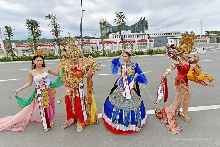 El John Pageants Festival 2025.