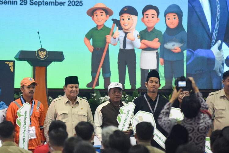 Dukung Program 3 Juta Rumah, BSI Ikuti Akad Massal KPR Sejahtera FLPP Dihadiri Presiden Prabowo
