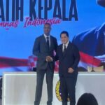 Pelatih Timnas Patrick Kluivert dan Ketum PSSI Erick Thohir.