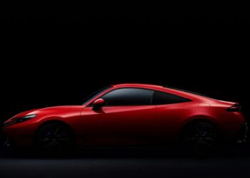 Honda Prelude Hybrid.