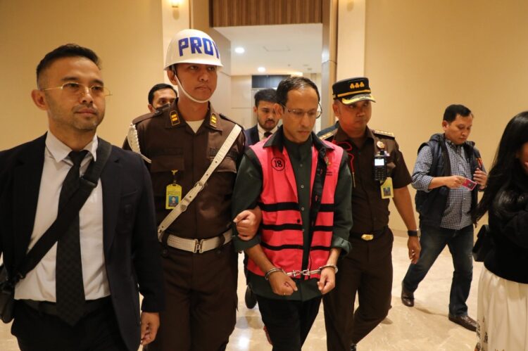 Kejagung tetapkan Nadiem Makarim tersangka kasus korupsi laptop Kemendikbudristek.