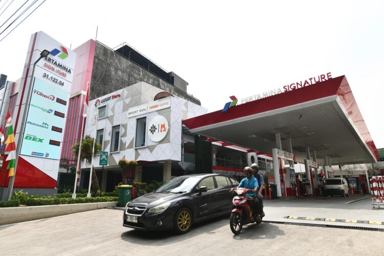 Apresiasi Hari Pelanggan Nasional, Pertamina Patra Niaga Tinjau Layanan SPBU MT Haryono