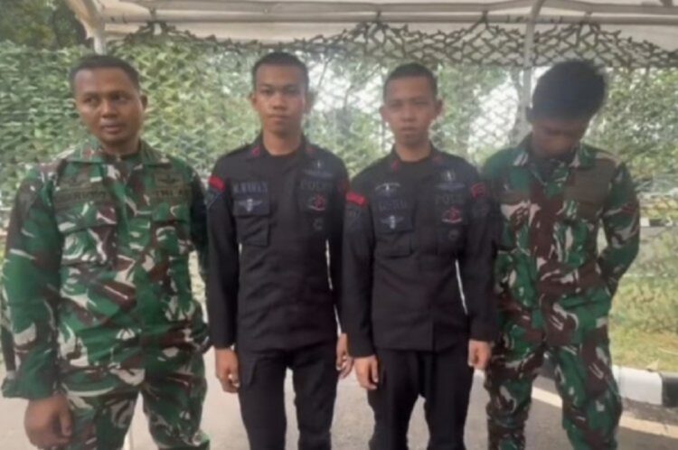 Video Oknum Brimob Ejek TNI saat Latihan Fisik Beredar, Berujung Penyesalan!