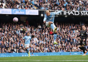 Haaland cetak dua gol