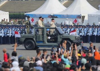 Presiden Prabowo Hut TNI