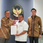 Bupati PPU, Mudyat Noor bertemu Menteri PU Dody Hanggodo di Jakarta.