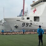 Ratusan Pelajar SMP Hang Tuah Rasakan Disiplin Milter di KRI RJW 992