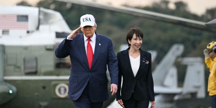 Sanae Takaichi bersama Donald Trump