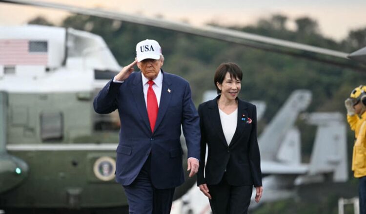 Sanae Takaichi bersama Donald Trump