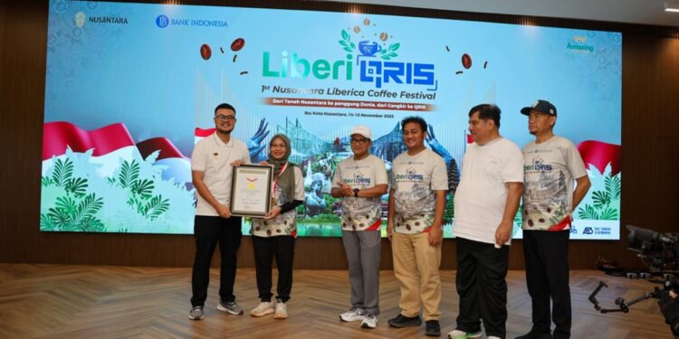 MURI Tetapkan IKN sebagai Kawasan Festival Kopi Liberika Pertama di Indonesia
