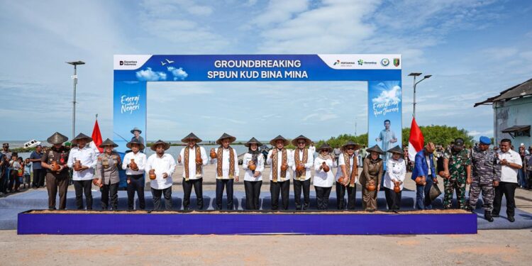 Pertamina Patra Niaga dan Pemerintah Kolaborasi Bangun SPBUN di Lampung Timur, Dorong Ketahanan Energi Pesisir dan Masyarakat Nelayan