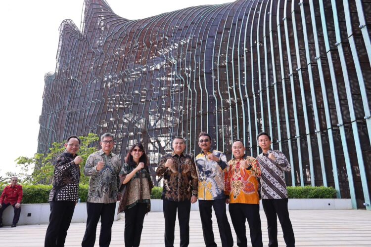 Wamen Ossy Imbau Jajaran Siapkan Layanan Pertanahan dan Tata Ruang Jelang IKN Jadi Ibu Kota Politik 2028