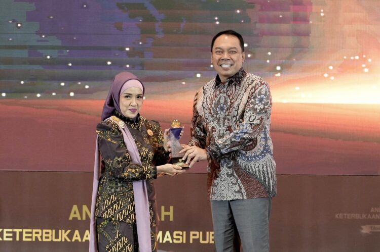 Sukses Besar! Jasa Marga Dinobatkan BUMN Paling Terbuka Posisi 3, Bukti Konsistensi Kalahkan Raksasa Lain!