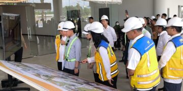 Gibran Tinjau Masjid Negara IKN, Pembangunan Rampung 98 Persen