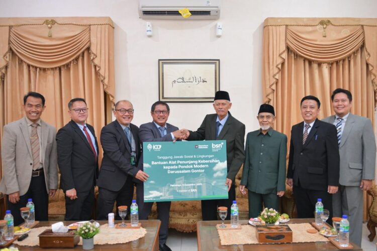 Literasi Keuangan Syariah Butuh Peran Serta Santri