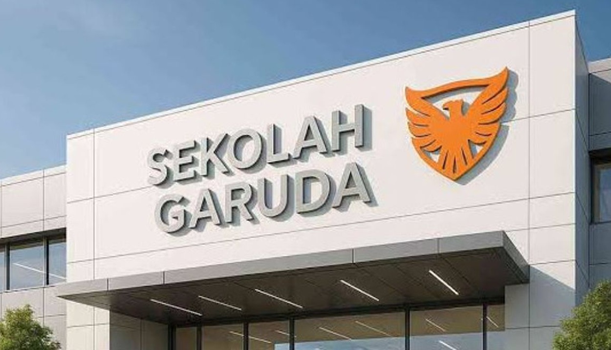 GURU SEKOLAH GARUDA GAJINYA NAIK