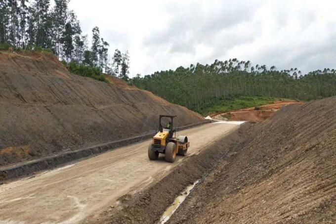 Perbaikan jalan rusak Sepaku IKN