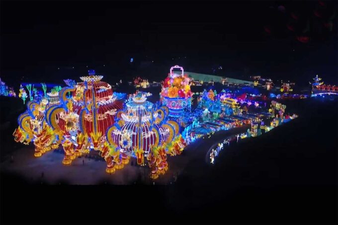 Festival Lampion Zigong 2026