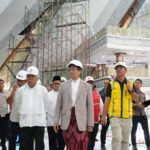 Menag Nasaruddin Umar tinjau pembangunan rumah ibdah di IKN.