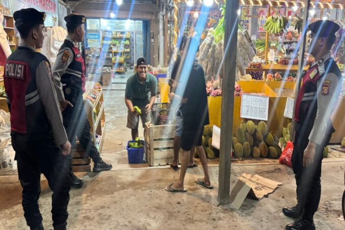 Satuan Samapta Polres PPU menggelar patroli dialogis di wilayah Serambi Ibu Kota Nusantara.